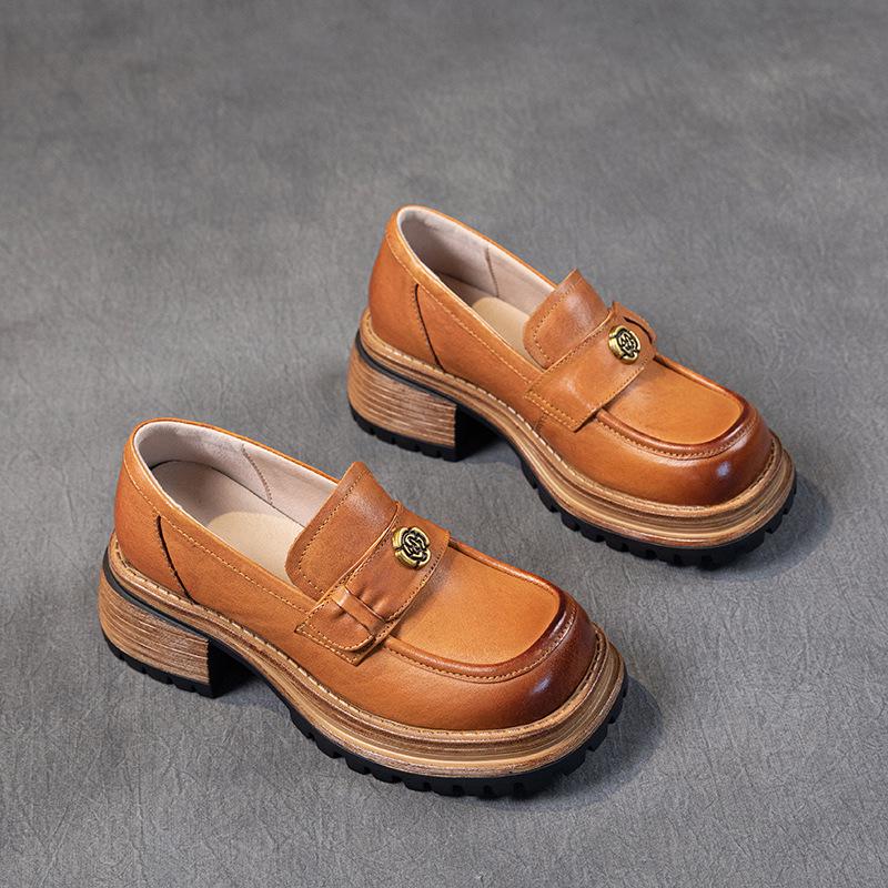 

[Тяжелая промышленность] Лоферы из коровьей кожи первого слоя для женщин, новинка осени 2025 года, кожаные ретро туфли-слипоны на маленьком каблуке для женщин 40