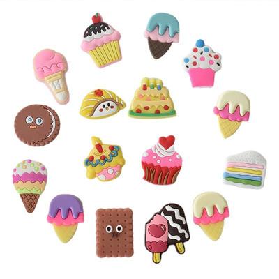 15 szt. Biscuit Ice Cream Series Buty z PVC Charms Ozdoby do butów Chodaki do butów Akcesoria