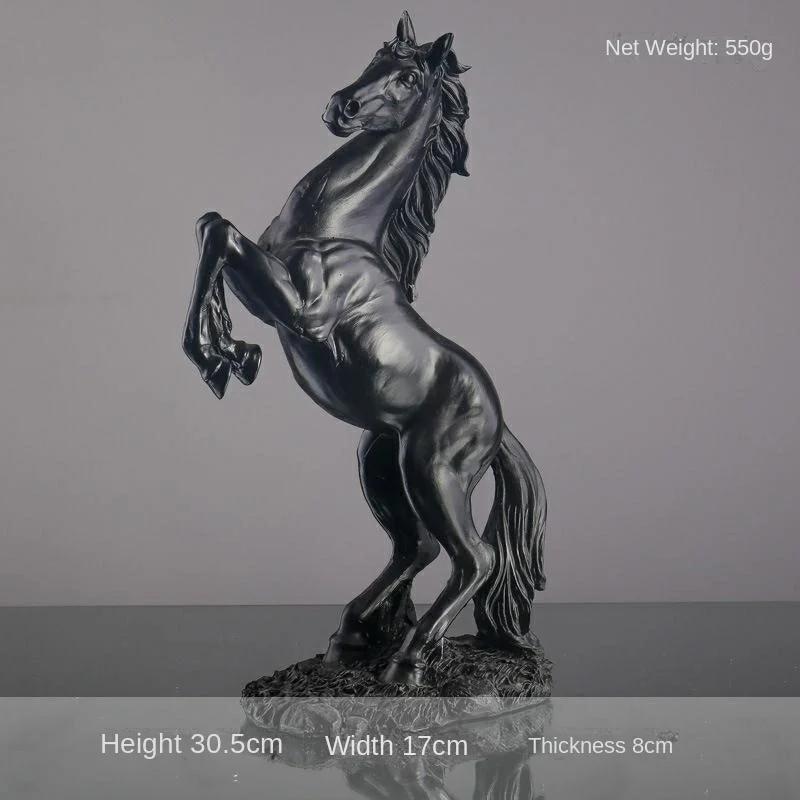 

Смола Статуэтка Лошади Скульптура Лошади Настольные Украшения, Домашние Поделки, Отлично подходит для Дома, Офиса, Кофейни, Ресторана