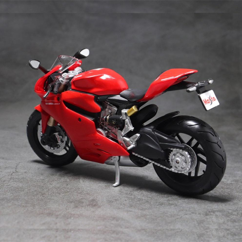 Maisto 1:12 Ducati 1199 Panigale Die-Cast Motorradmodell