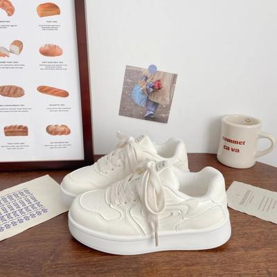 2025 Lente en Herfst Nieuwe Trendy Sneakers Niche Damesschoenen Student Hoogteverhogend Lichtgewicht Casual Veelzijdige Schoenen