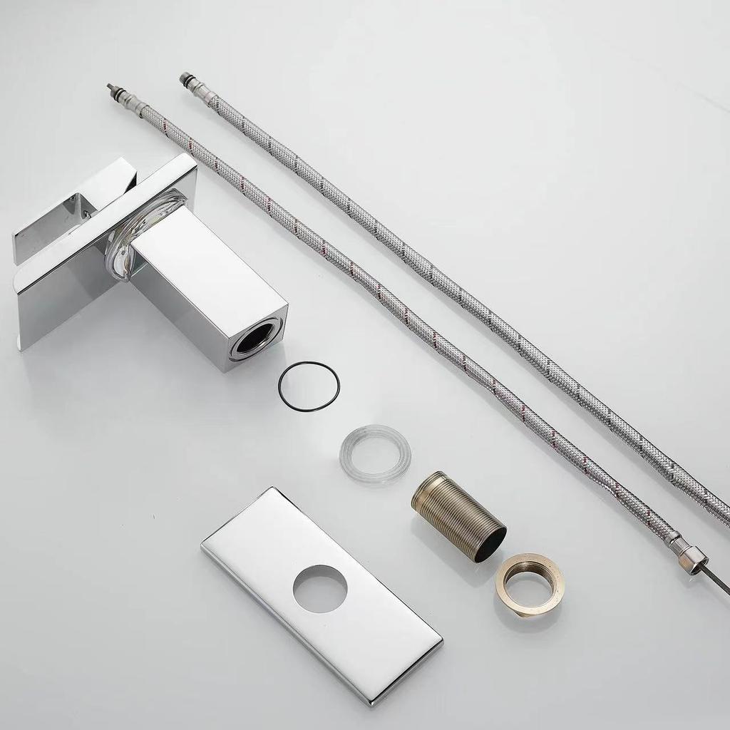 Baralho Torneira Bathroom Basin Faucet With Led Light Polished Tap Basin Deck Mounted Sink Mixers 3 Colors Change