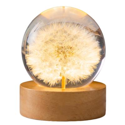 Niedliches Nachtlicht mit Holzsockel, „Forever Flowers“, Kristallkugel-Licht, Büro- und Heimdekoration, Geschenke für Männer, Frauen, Kinder, Jungen und Mädchen