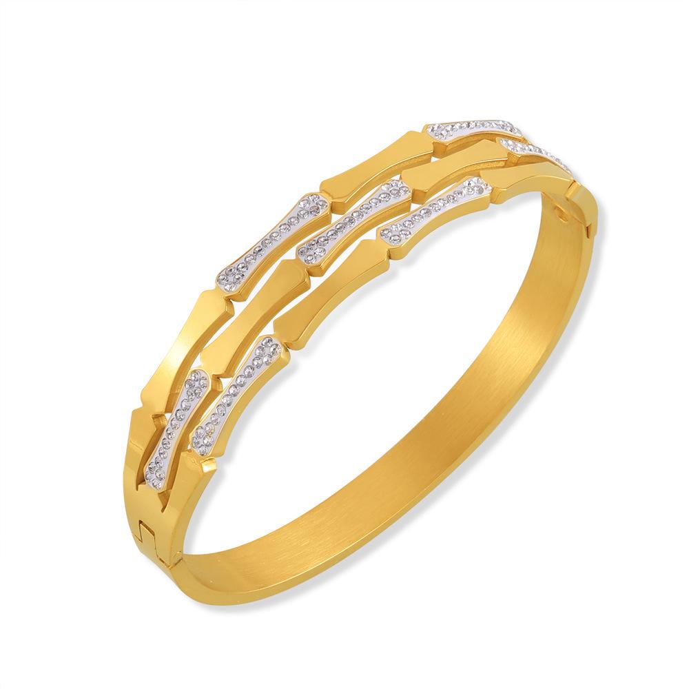 18k Gold-Plated Titanium Steel Hollow Geometric Diamond Bracelet for Women