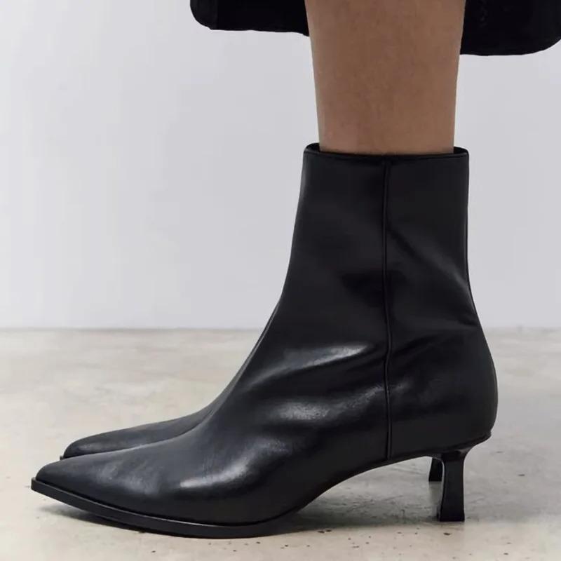 Black Soft Leather Ankle Boots Women Sexy Pointy Toe Side Zipper Kitten Heel Designer Boots Comfortable Commuter Office Shoes