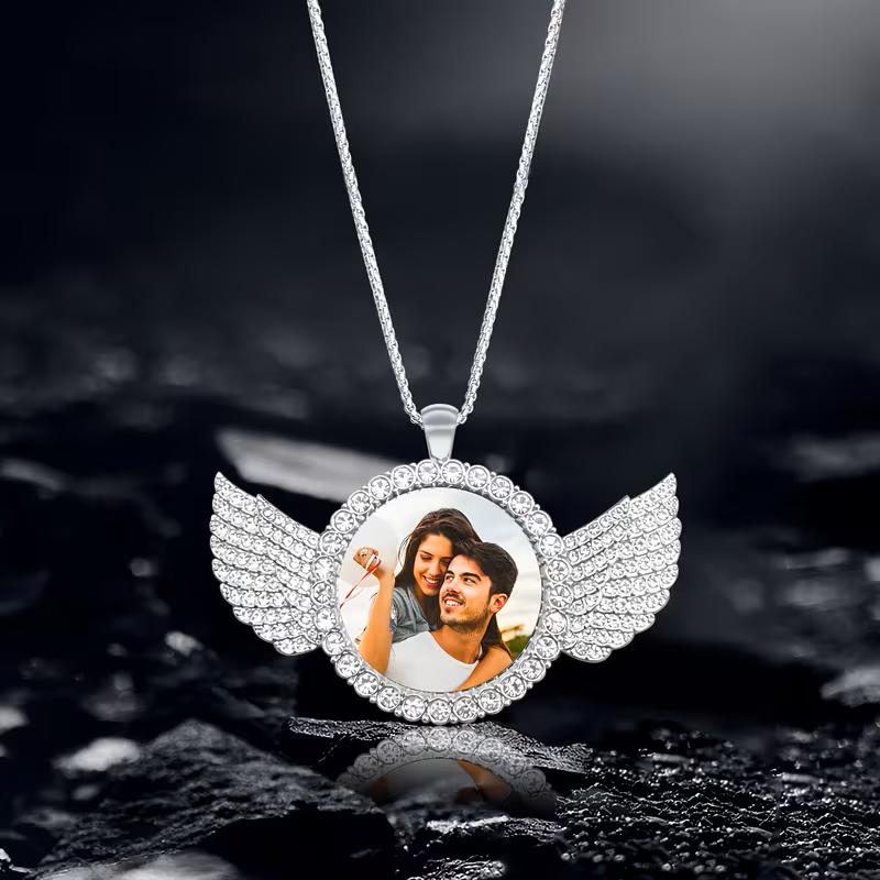 Collana con ali personalizzata con immagine, regalo commemorativo, adatta come regalo per fidanzato, regalo per fidanzata, regalo per la festa del papà