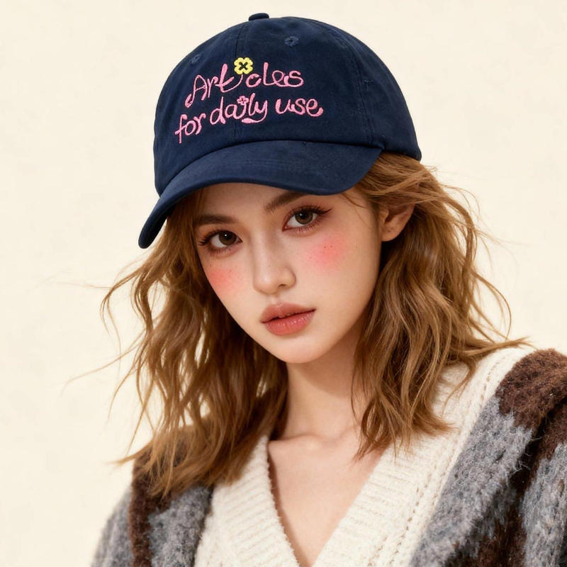 Korean Version Letter Embroidered Polka Dot Baseball Cap, Versatile Spring and Summer Sunshade Duckbill Hat