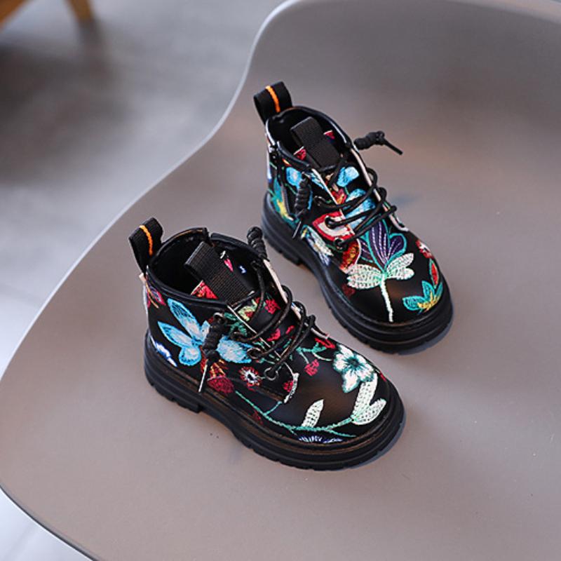 Children's Autumn Boots Retro Versatile Girl Platform Ankle Boots Fashion Embroidered Causal Kids Short Boots Round-toe Non-slip