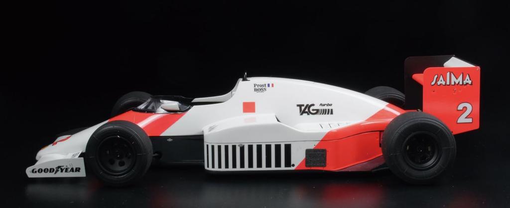 Formula Series McLaren 1985 Monaco GP Winner Plastic Model BX20001 Platz/BEEMAX 1/20 MP4/2B