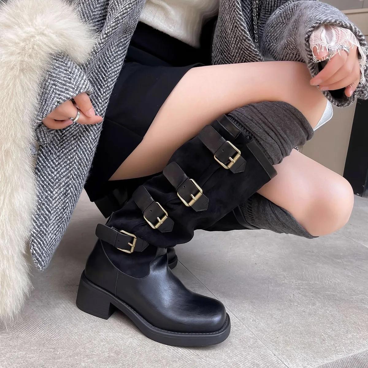 Женские сапоги в британском стиле — фото 5