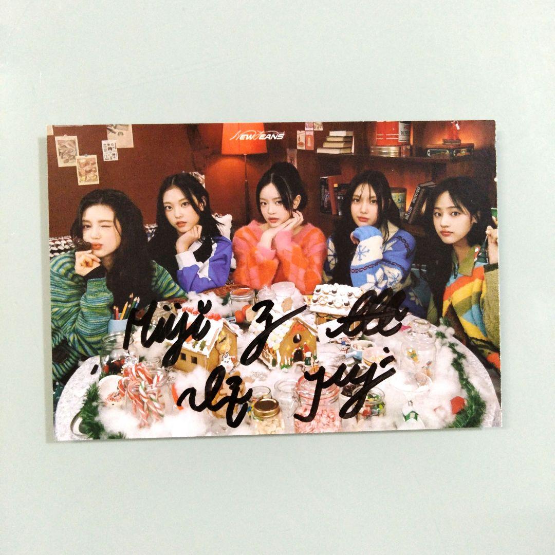 

[USED] On sale...New Jeans autographed official card photo...