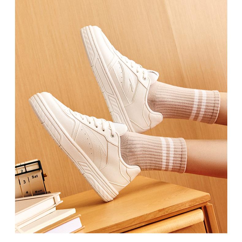 Anta Baichuan Zapatillas de Moda Cómodas Antideslizantes Absorbentes de Impactos Resistentes al Desgaste de Caña Baja Zapatillas de Mujer Blanco Marfil 122538010-5