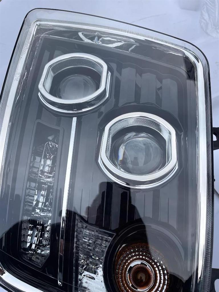 LED Headlight Assembly for Foton ETX2280 and Qibing 9/5 Series Dump Trucks - Super Bright