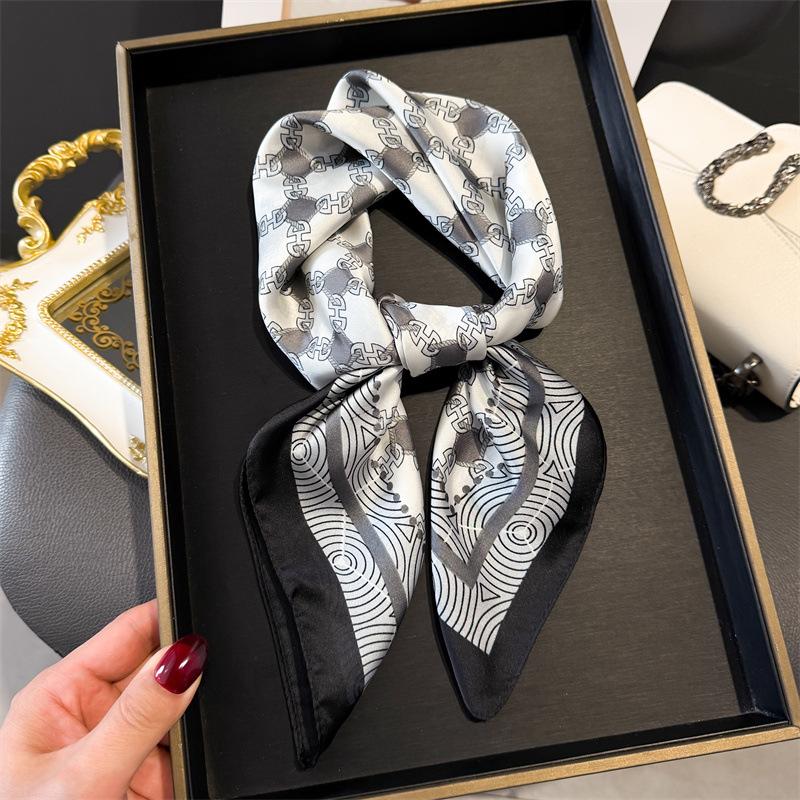 French light luxury chain small square scarf simulation silk printing silk scarf headscarf women's spring and summer scarf temperament scarf scarf new