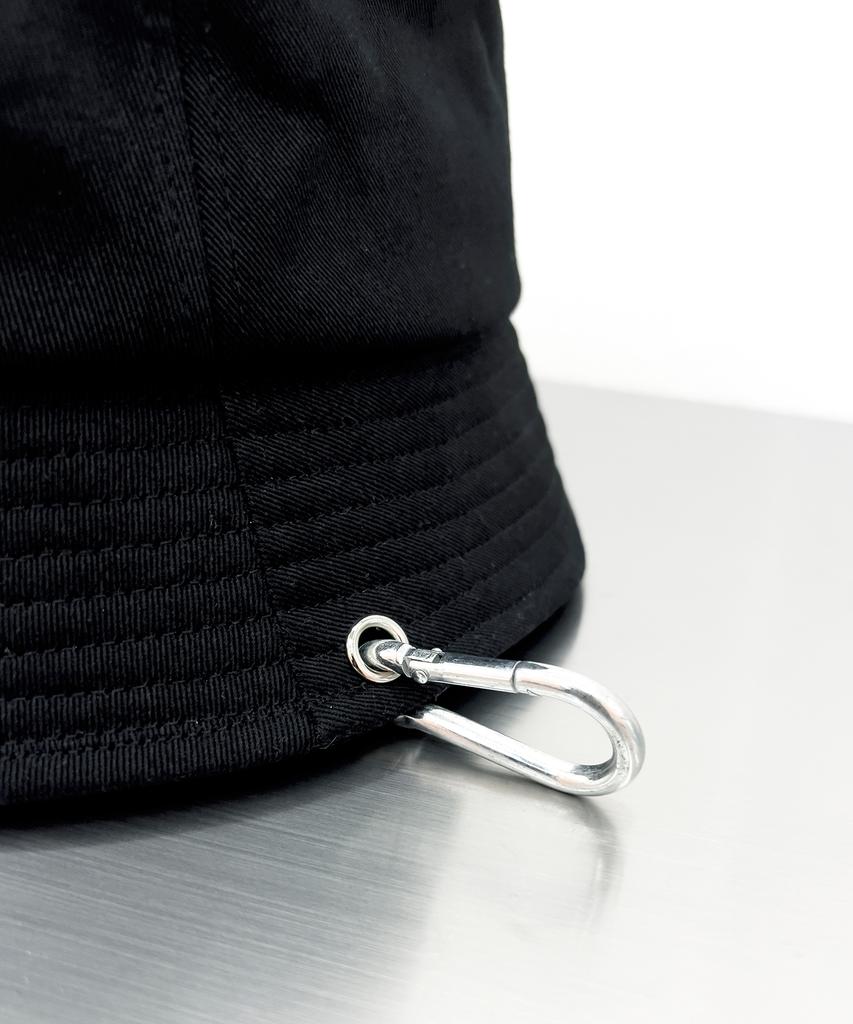 SSY [Carabiner Included] Cotton Eyelet Loop Bucket Hat Black