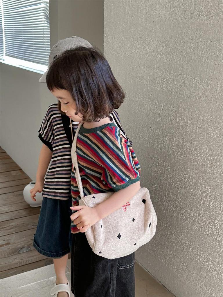 Jiaye Lato 2025 Kolorowe Paski Koszulki dla Dzieci - Unisex Luźny Krój, Okrągły Dekolt, Krótkie Rękawy