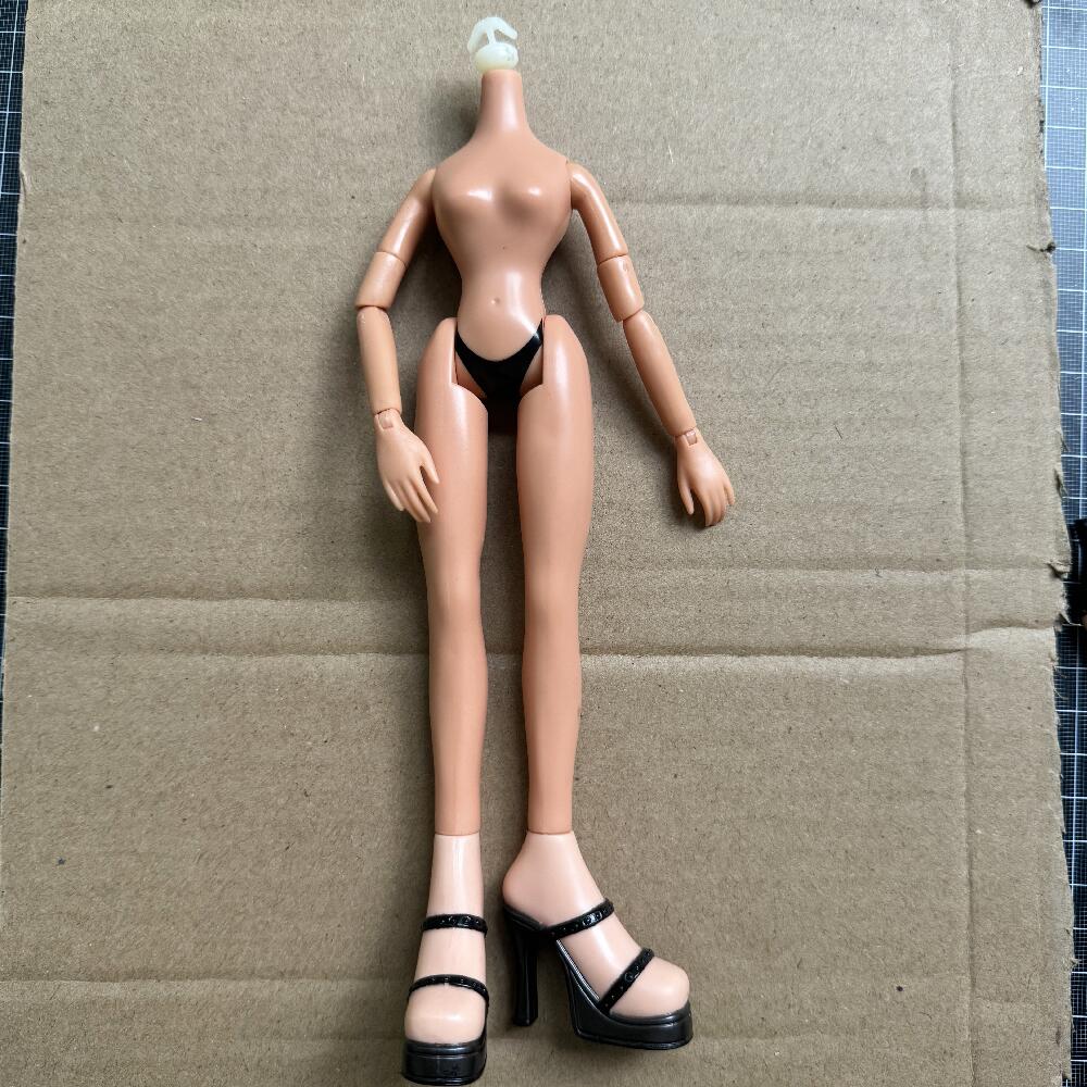 2001 Version Original Brazz Body Multi-Joints Movable Vintage Rare Face Doll Heads Doll Shoes DIY Parts