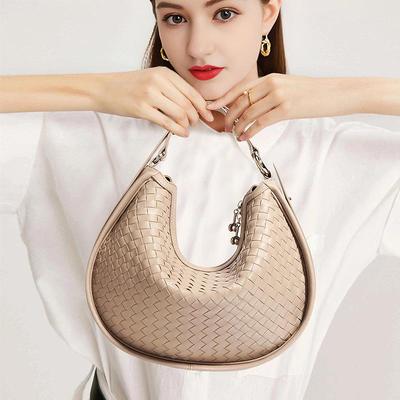 Damen-Umhängetasche aus echtem Leder, Crescent – handgewebte Schulterhandtasche mit großem Fassungsvermögen