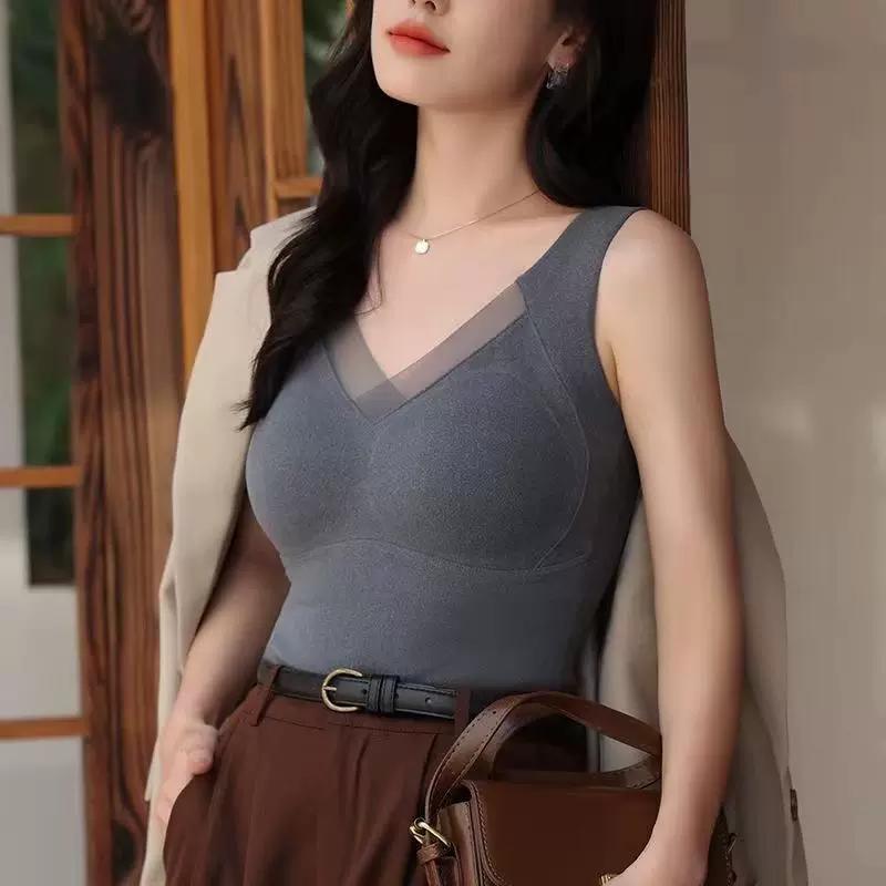 Autumn and Winter Graphene Thermal Vest for Women with Chest Pads, Winter Bra-Free Design, German Velvet Brushed Surface, Fixed Cup, No Steel Ring