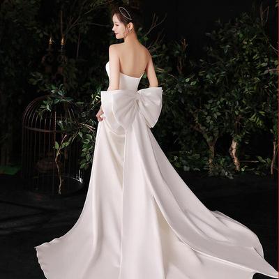 Floor-Length Soft Yarn Bridal Veil with Large Bowknot