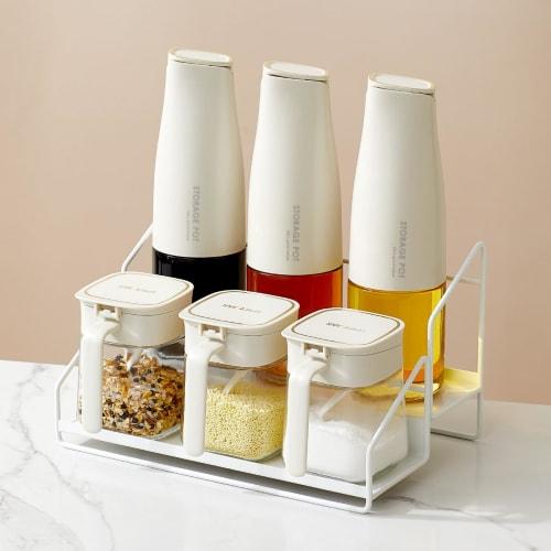

ZASA 6-Piece Spice Container Set, Includes Spice and Salt Shakers, Airtight Storage, Automatic Opening and Closing, 3 Oil Bottles, 1 Spice Case, and 2
