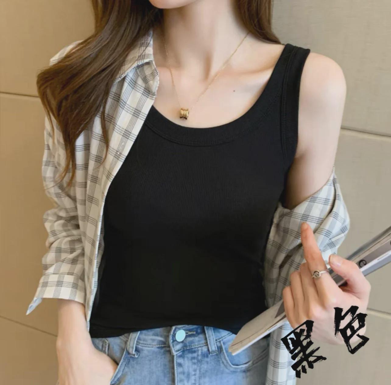 

Женская тонкая майка с круглым вырезом — универсальный защитный жилет для весны, лета и осени 2025 года S