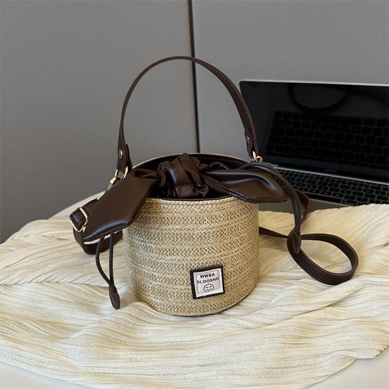 Trendy Woven Bucket Bag For Summer 2023 Minimalist Single Shoulder Casual Handbag хаки
