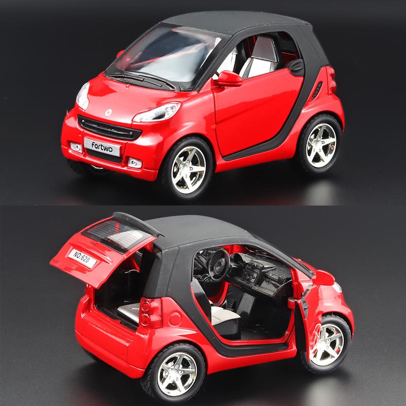 Smart Alloy Car Model With Sound And Light Back To Open The Door Cute Boys And Girls Car Toys
