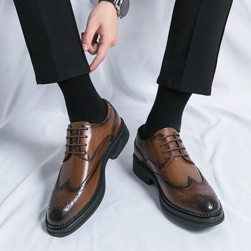 Brogues alla moda, scarpe casual da uomo in pelle, mocassini, scarpe a blocchi cucite a mano, design lusso s, scarpe sociali, slip-on