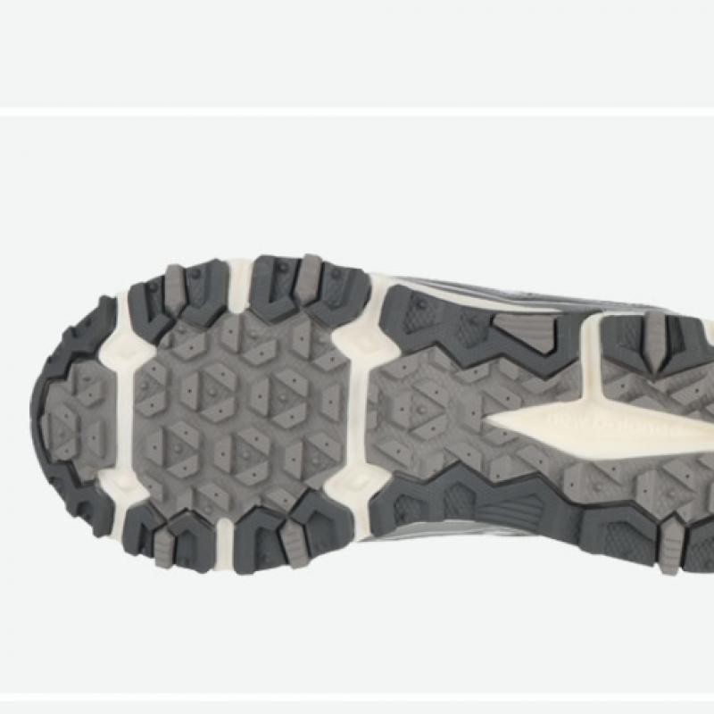 New Balance 410 Unisex Running Shoes 2e Silver Mt410km5