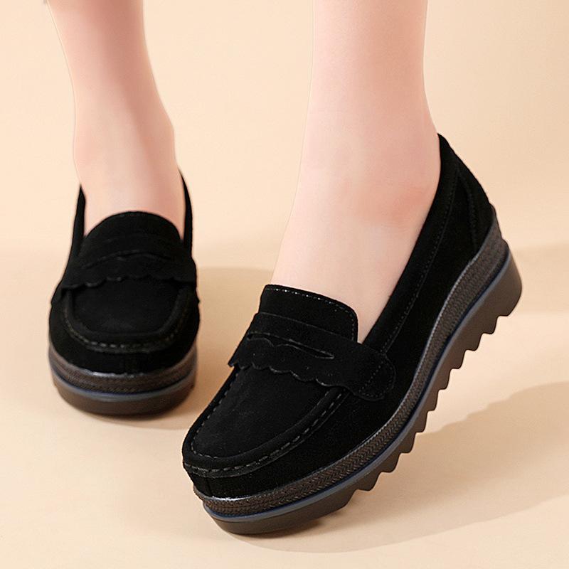 Spring Autumn High Quality Women Shoes Light Comfort Flas Platform Shoes Metal Buckle Casual Mother Shoes Wedge Women Loafers