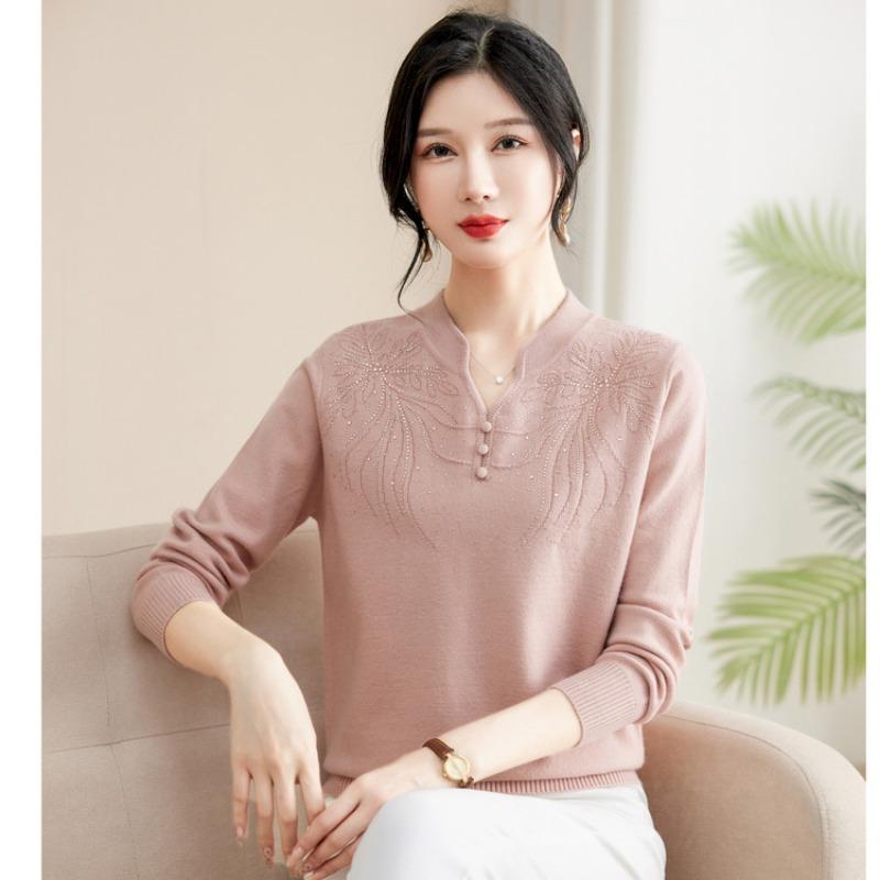 Middle-aged and elderly women's ice silk knitted shirts, mother's summer clothes on Mother's Day, new short-sleeved shirts