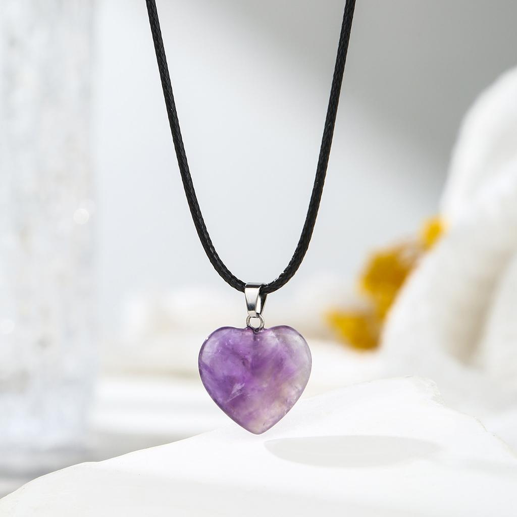 Natural crystal peach heart pendant, Dongling, tiger eye stone, three-dimensional heart-shaped pendant, accessories