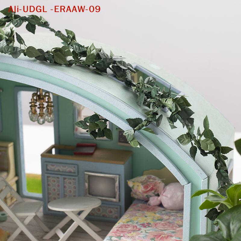 Exquisite Miniature Rose Vine Rattan Strip for 1/12 Scale Dollhouse, Garden Decoration, and Photo Props