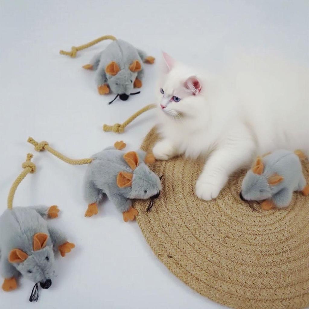 Cat Toy Mouse Built-in Sound Compact Play Game Stuffed Cat Toys for Daily Ground Home Indoor Outdoor Birthday Holiday Pet