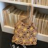 Yogodlns Neue vielseitige gewebte Stroh-Umhängetasche für Damen, handgefertigte gewebte Tasche mit Blumenmuster und Hohlmuster für Damen, Strandtasche für den Urlaub am Meer
