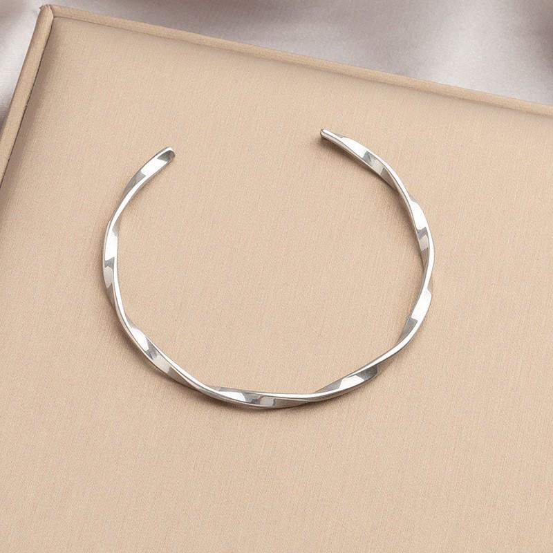 

Роскошный браслет из титановой стали с полным бриллиантовым паве - Женские модные ювелирные изделия