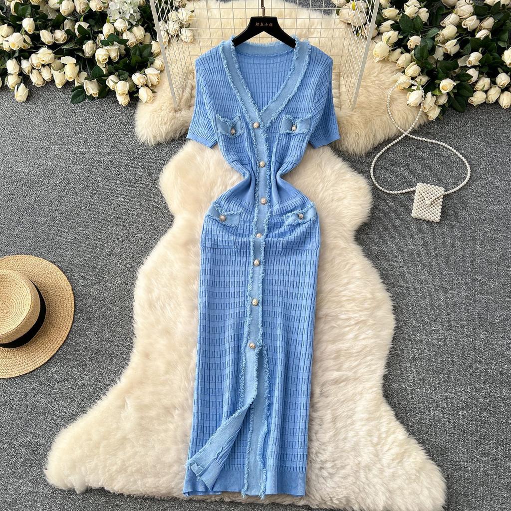 Elegant small fragrant style retro V-neck metal single-breasted buckle slim and thin temperament hip-wrapped knitted dress spring