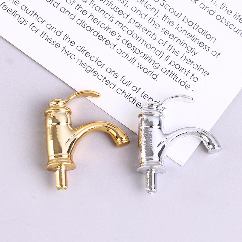 1/2/4/12PCS 1:12 Miniature Metal/Plastics Water Tap Faucet Dollhouse Kitchen Bathroom Accessories Dollhouse Miniature Faucet Toy