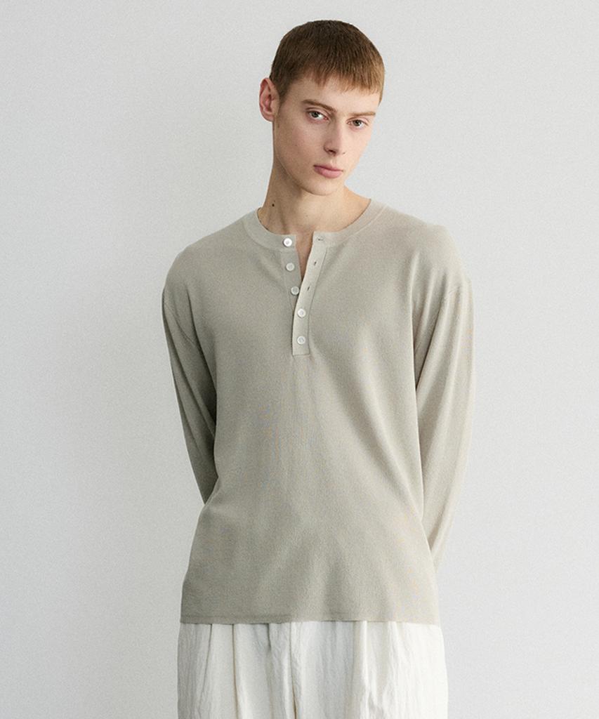 Le Mad Relaxed Henley Neck Long Sleeve Knit - Light Grey