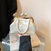Vintage Chinese Style Kiss Lock Handbag Faux Pearl Chain Embroidery Evening Purse Elegant Beads Decoration Silk Clutch Bag