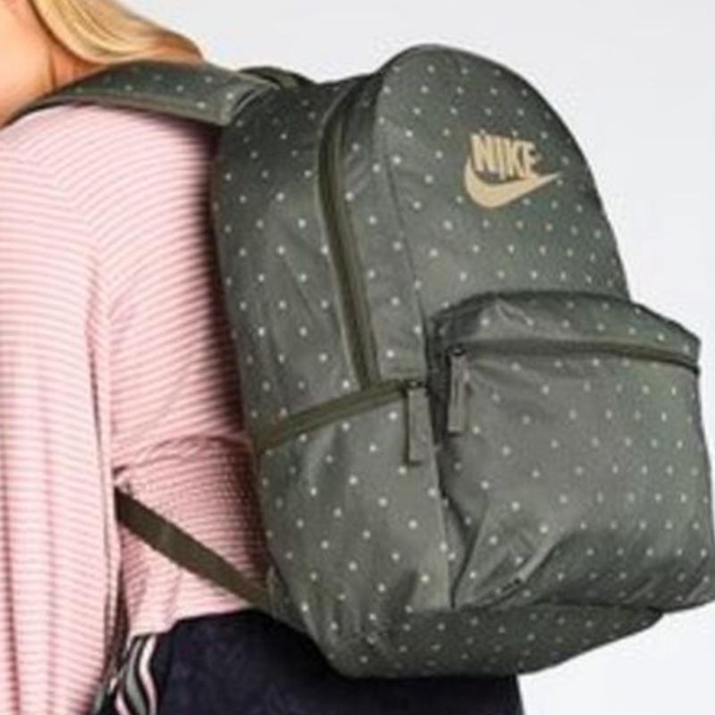Nike Polyester Backpack Regular Unisex Green Casual BA5761-222