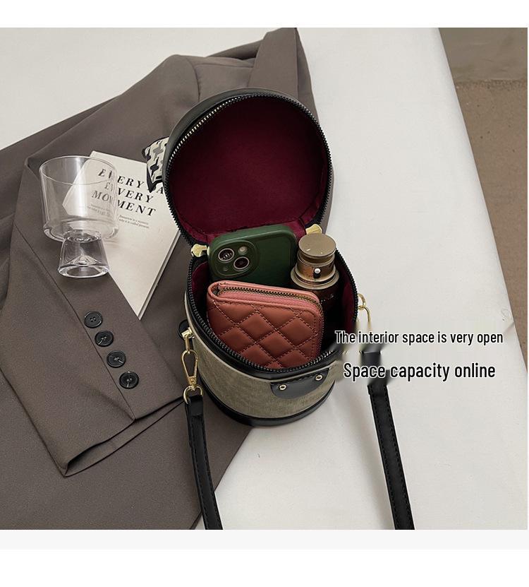 Minimalistická crossbody taška s barevnými bloky: Dámská válcová kabelka na podzim/zimu 2025 - Pokročilá, módní, všestranná