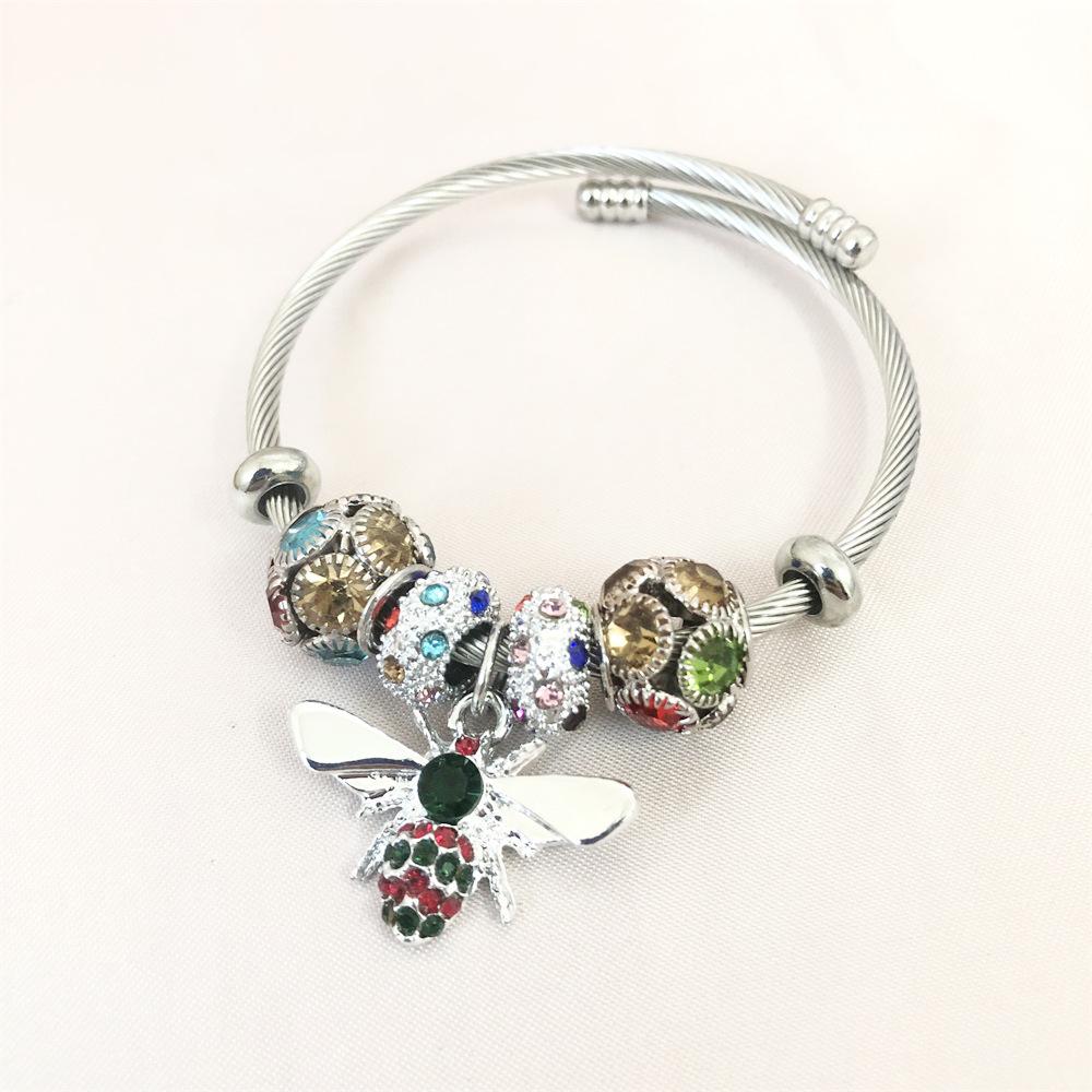 18K Gold Bee Pendant Bracelet with Zircon Rhinestones in Titanium Stainless Steel