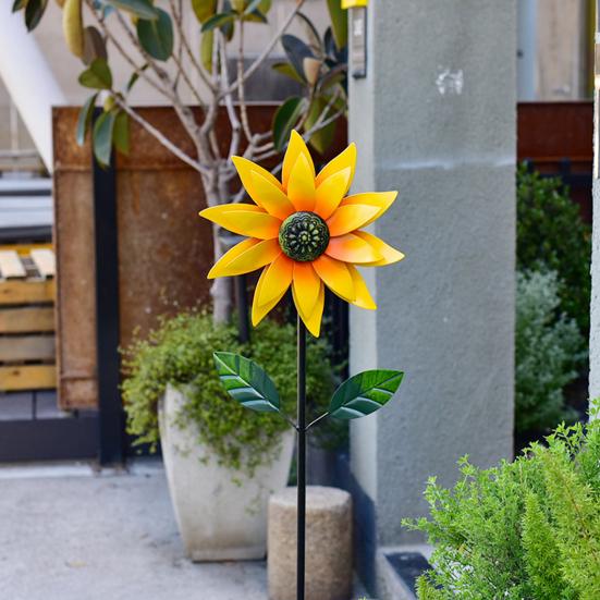 Sunflower Windmill Garden Stake Ornaments Outdoor Metal Wind Spinner Garden Patio Decoration for Garden Yard Patio Decor