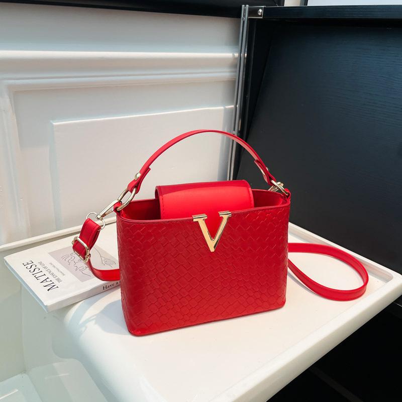 Fashion Texture Summer Large Capacity New Light Luxury Texture Casual Shoulder Crossbody Portable Small Square Bag