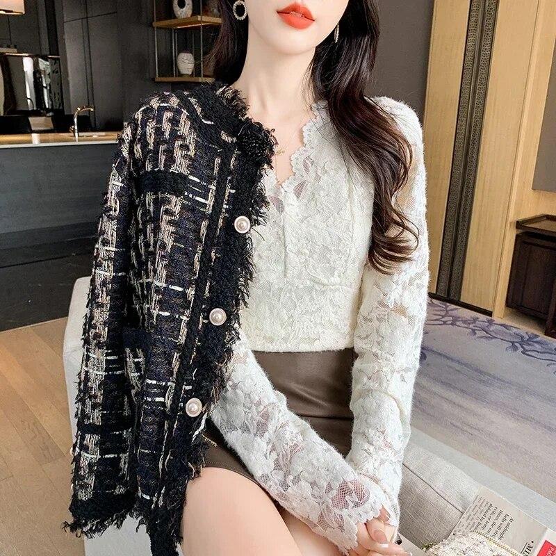 Podzimní ležérní vlnění skládané kancelářské topy Módní flare Krajková košile s dlouhým rukávem Zimní háček Květina Blusas s dutým výstřihem do V 29902