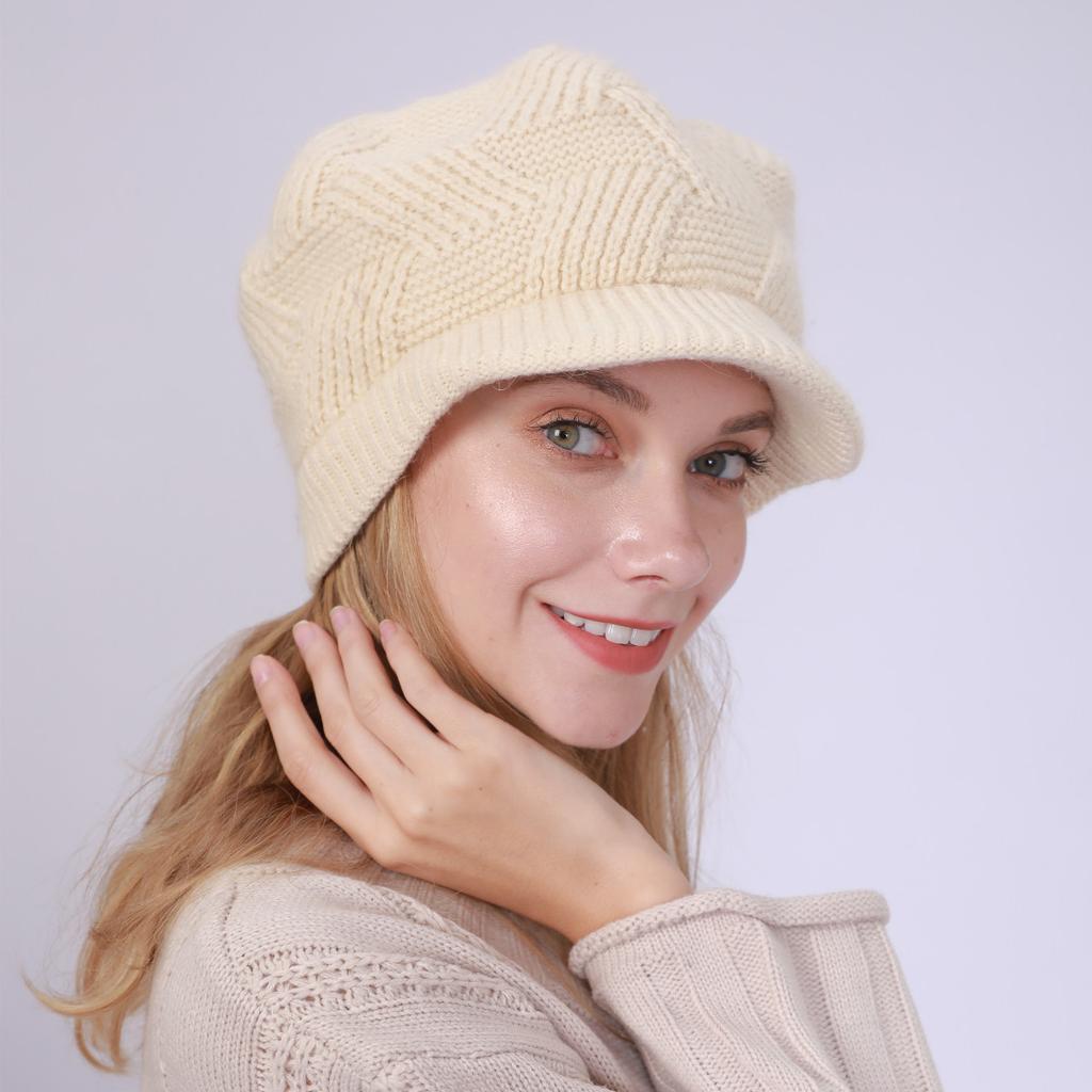 New Autumn and Winter Fleece Cap for Women Knitted Rabbit Fur Thread  Warm  Fashionable and Cold Proof Beret Hood