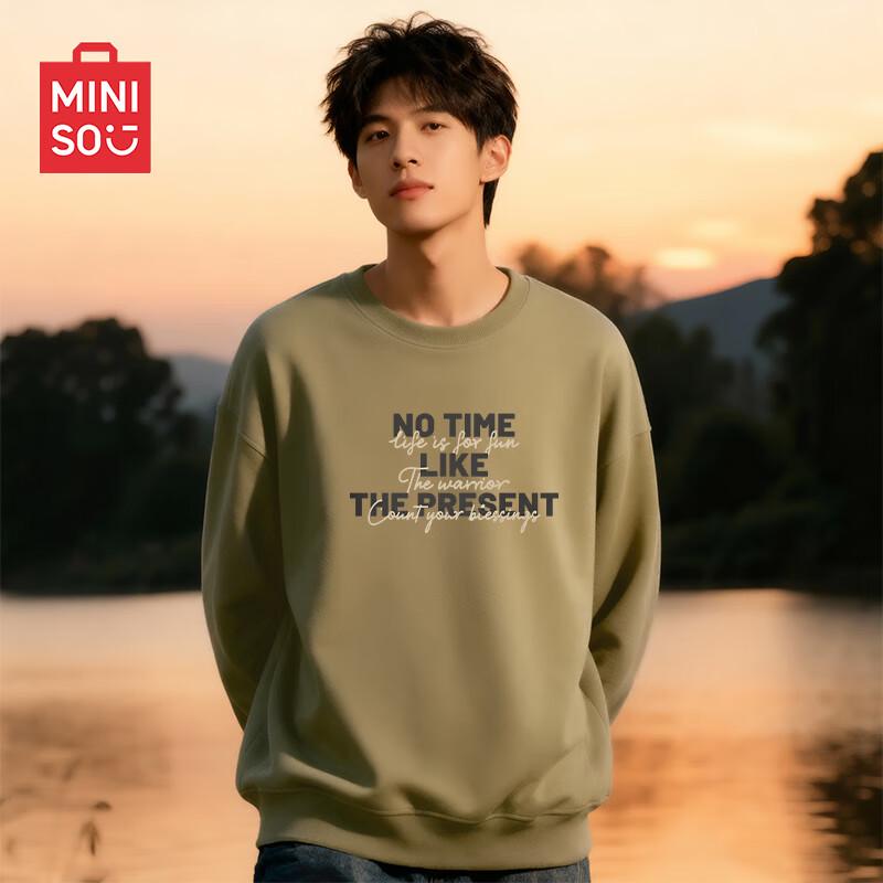 

MINISO Unisex Fleece Lined Round Neck Sweatshirt M