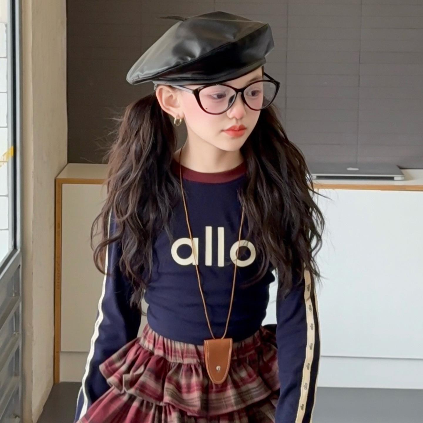 

Комплект клетчатой юбки для девочек - Весна/Осень 2025 150cm